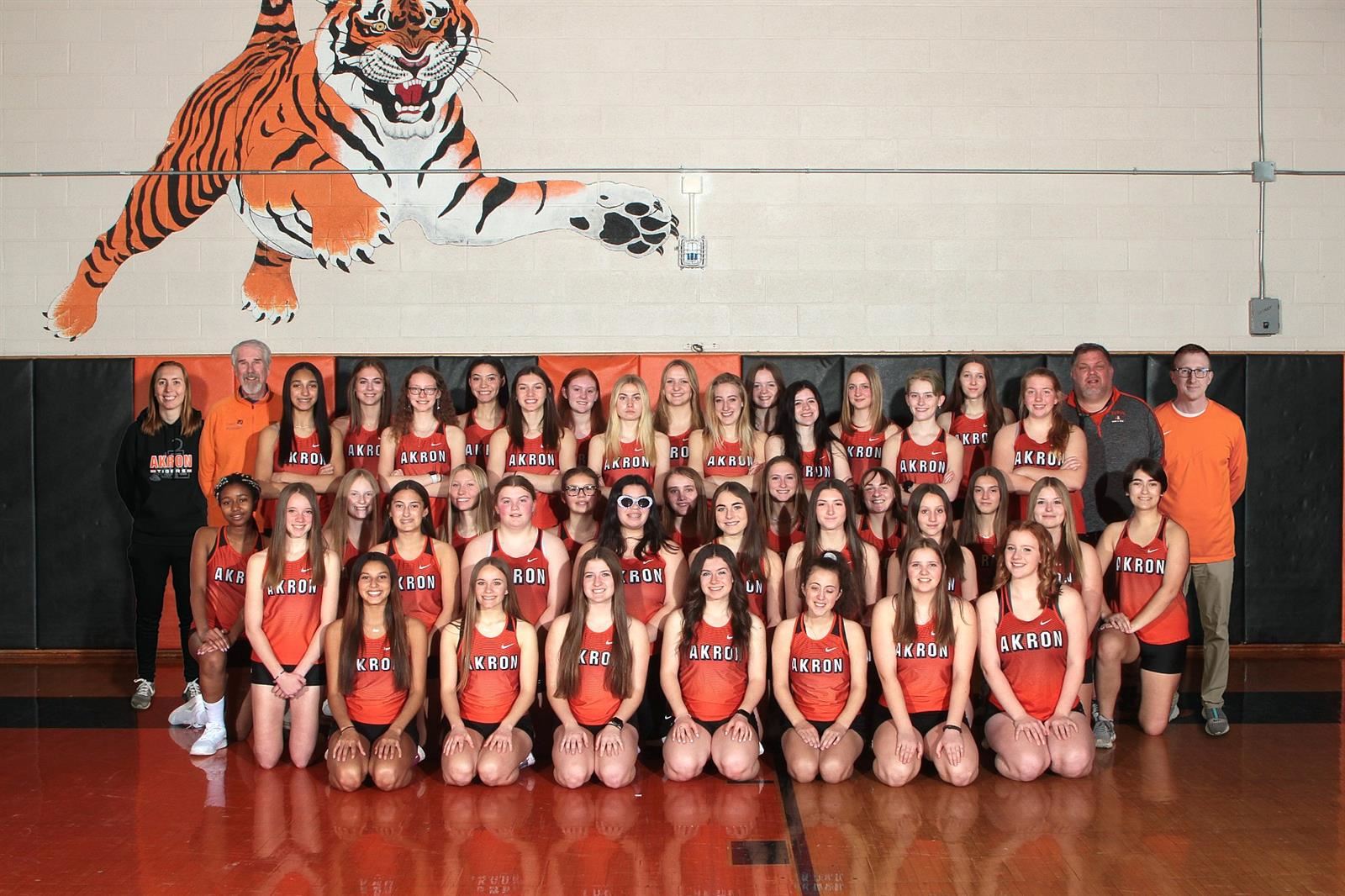 2022 Girls Track Team